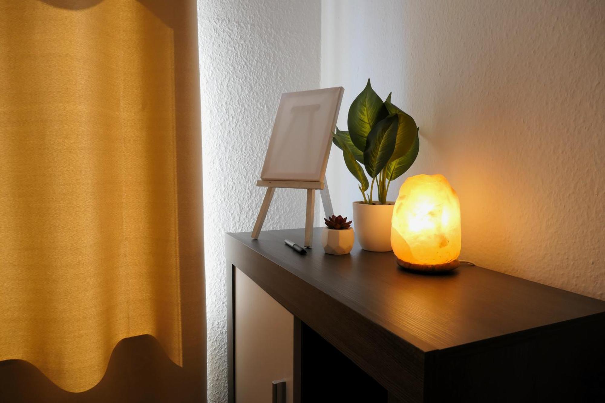 Schoelerberg Apartment Mit Tiefgaragenparkplatz Und Kingsize-Bett Osnabrück Kültér fotó