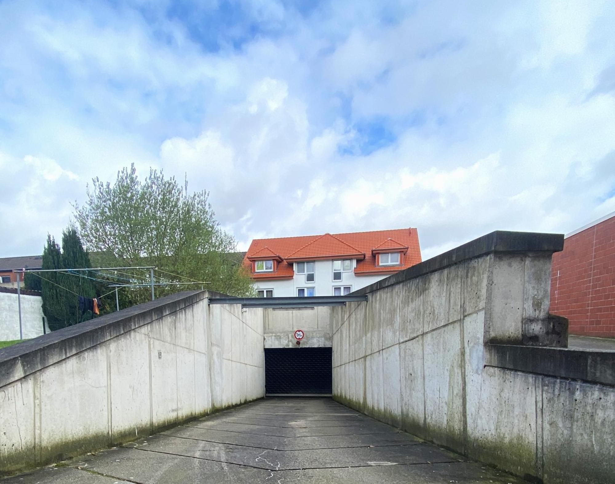 Schoelerberg Apartment Mit Tiefgaragenparkplatz Und Kingsize-Bett Osnabrück Kültér fotó